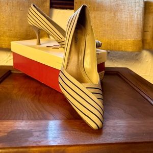 Naturalizer Vertigo Striped Pumps Taupe Black Sz 8.5 Gorgeous w Box
